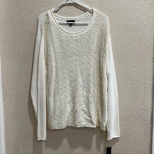 Women’s Knitted Top